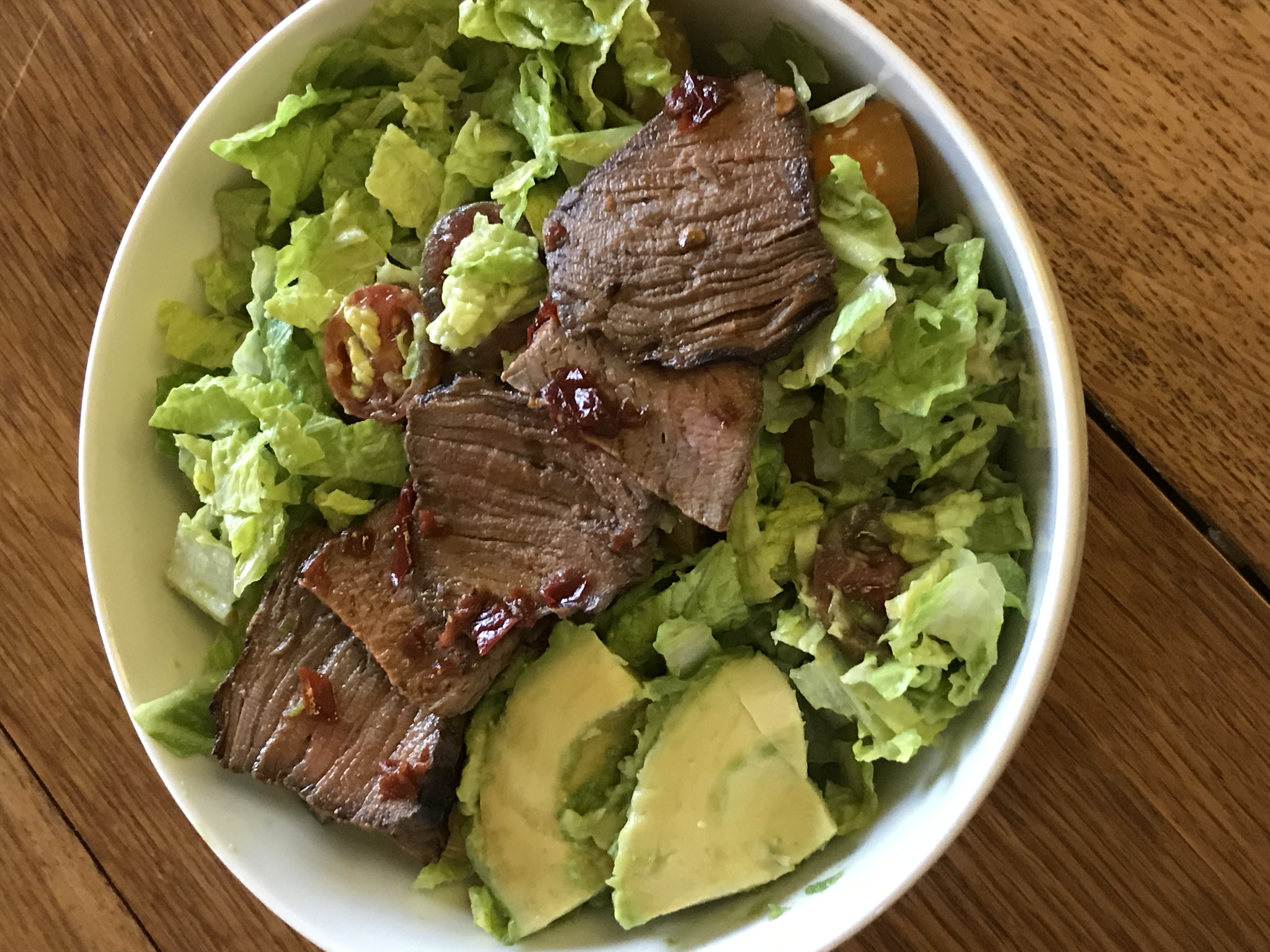 chipotle-steak-and-avocado-salad-discover-finer-living